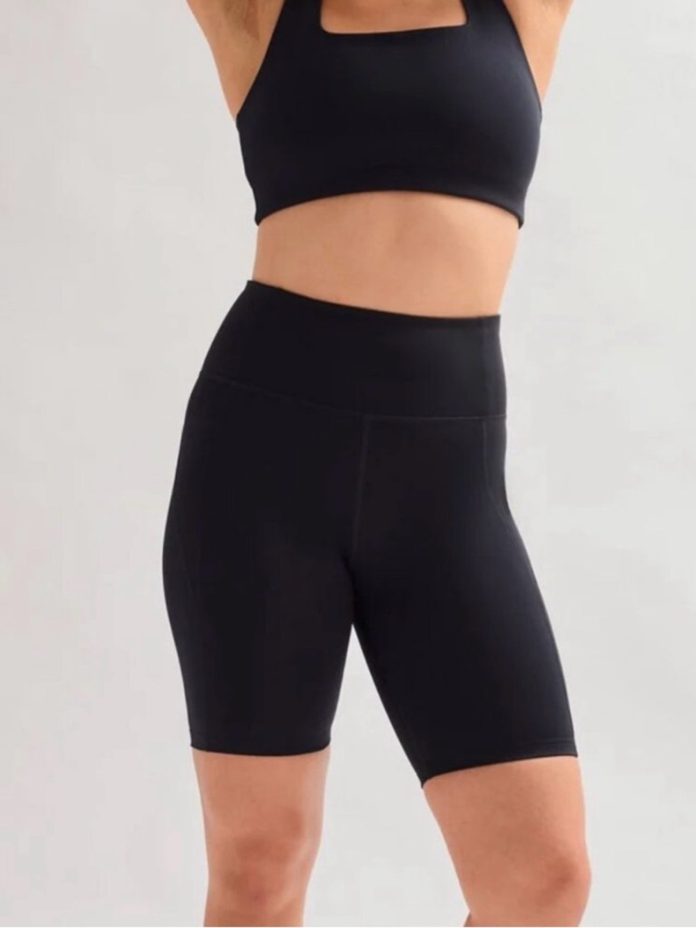 🌺 Girlfriend Collective Black High-Rise Biker Shorts